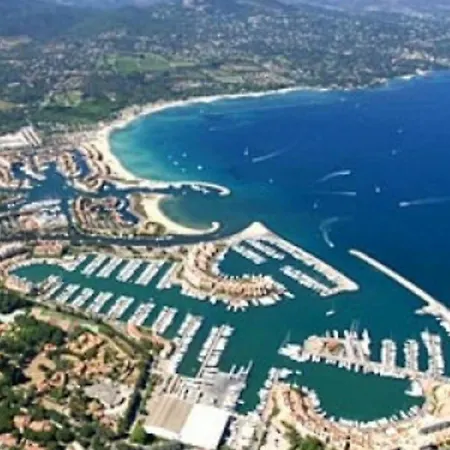 Cavalaire-sur-mer, 5 Pièces, 8 Personnes - Fr-1-100-209 Villa