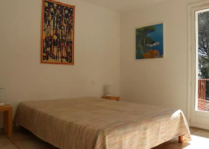 Villa De Charme En Pinede, 4 Climatisees, Acces Direct - Fr-1-100-209 *